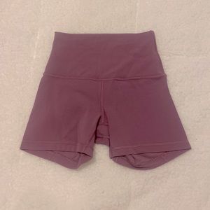 Lululemon align high-rise short 4”